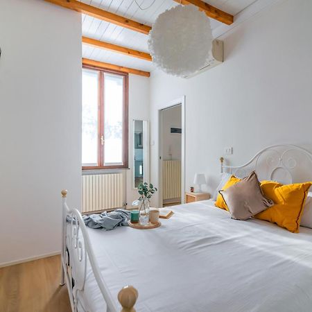 La Corte 48 - Pavia City - By Host4U Zewnętrze zdjęcie