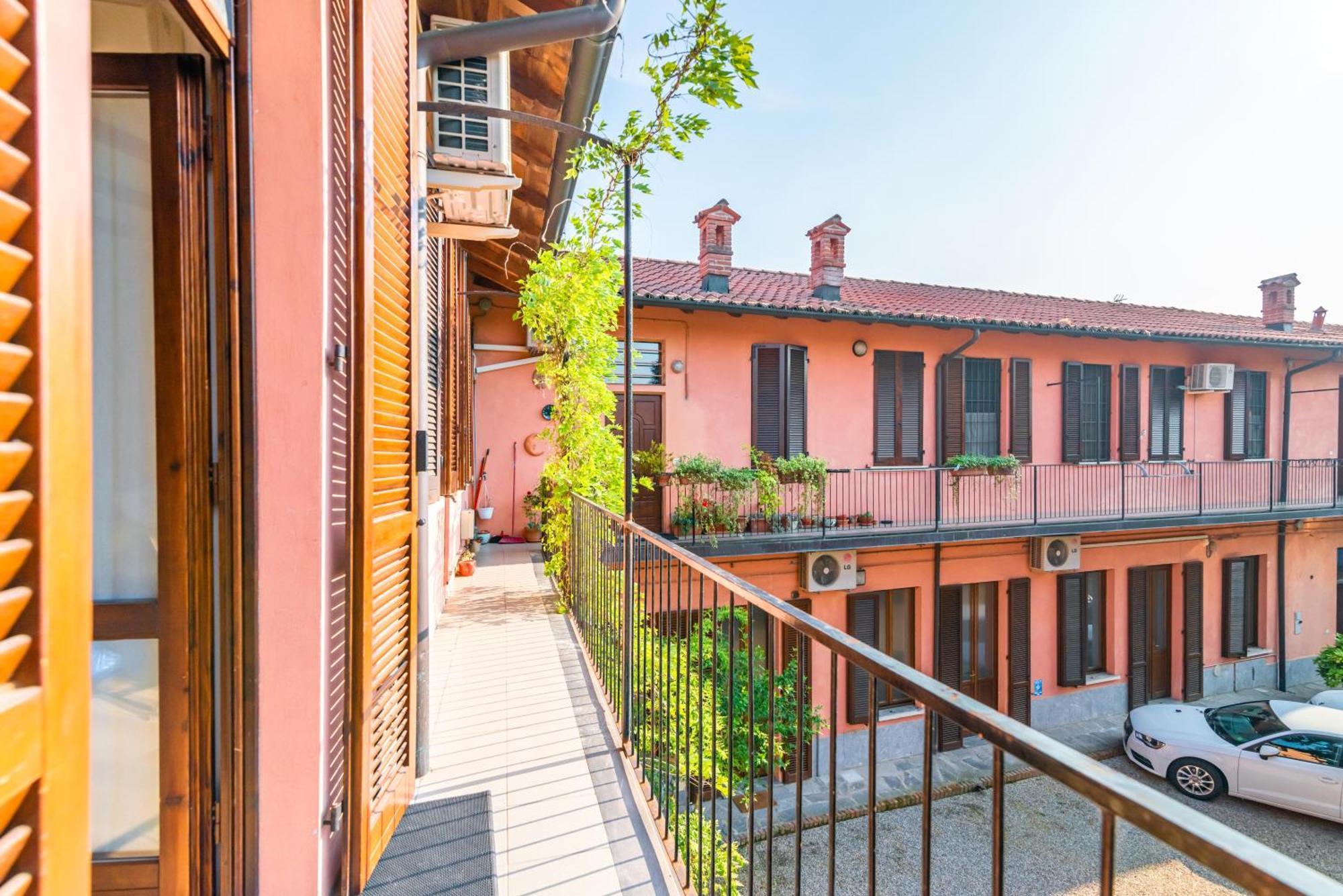 La Corte 48 - Pavia City - By Host4U Zewnętrze zdjęcie