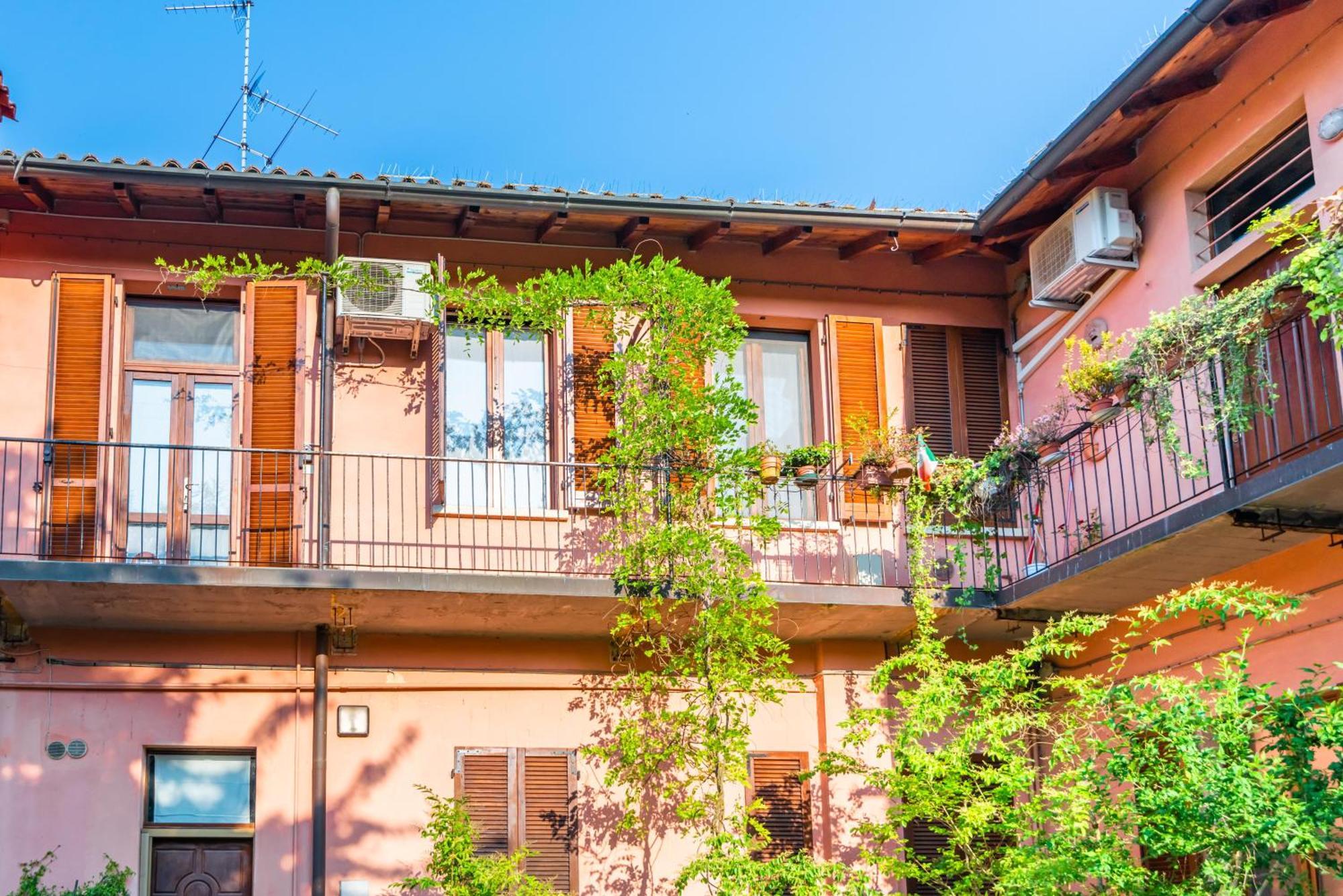 La Corte 48 - Pavia City - By Host4U Zewnętrze zdjęcie